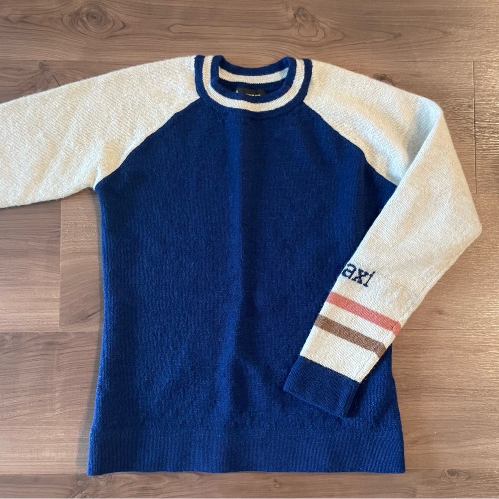 Cotopaxi Sweater, Crewneck Pullover Sweater Shirt, Warm Top